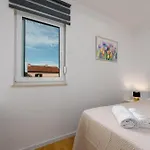 아파트 Deluxe Anelle With Jacuzzi