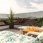 아파트 Deluxe Anelle With Jacuzzi