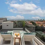 아파트 Deluxe Anelle With Jacuzzi 자다르