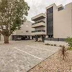 아파트 Deluxe Anelle With Jacuzzi *