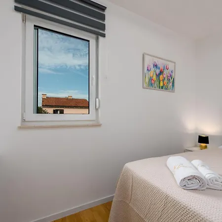 Apartment Deluxe Anelle With Jacuzzi