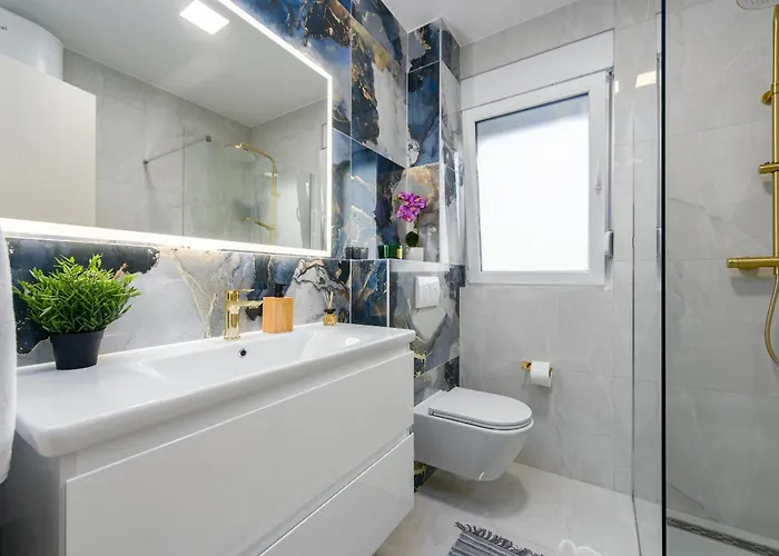 Apartment Deluxe Anelle With Jacuzzi *