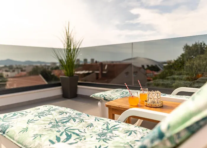 Apartment Deluxe Anelle With Jacuzzi