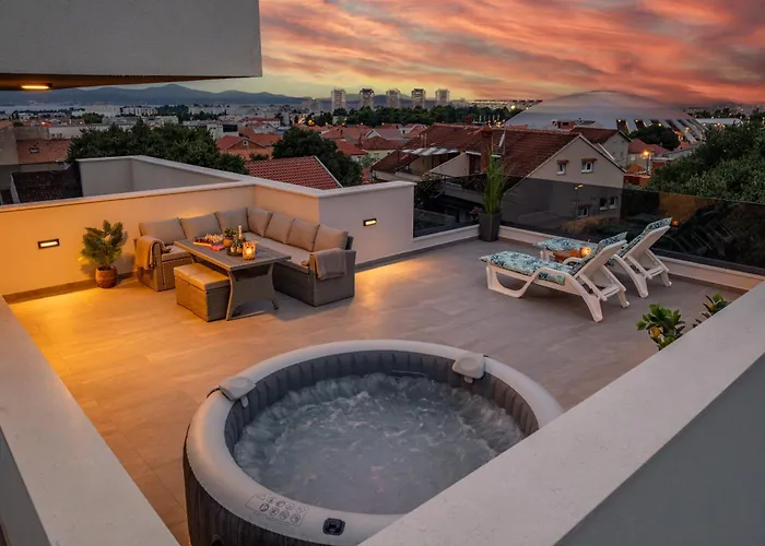 Deluxe Anelle With Jacuzzi Zadar