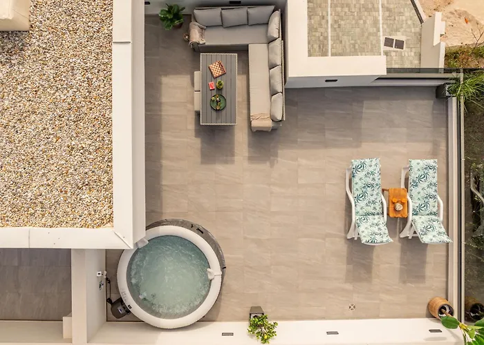 Deluxe Anelle With Jacuzzi * Zadar