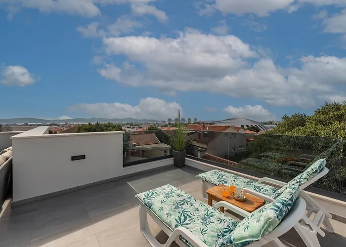 Deluxe Anelle With Jacuzzi Apartment Zadar